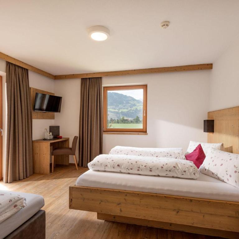 Klausnerhof - Dreibettzimmer mit Balkon - 11