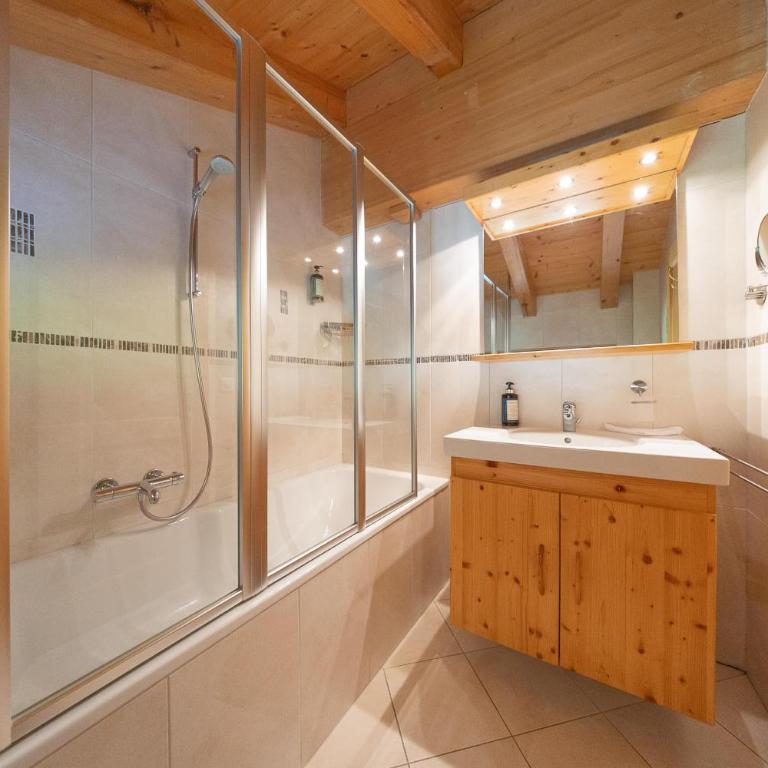 Chalet Vansamis, breathtakinng views & sauna - Superior Chalet - 17