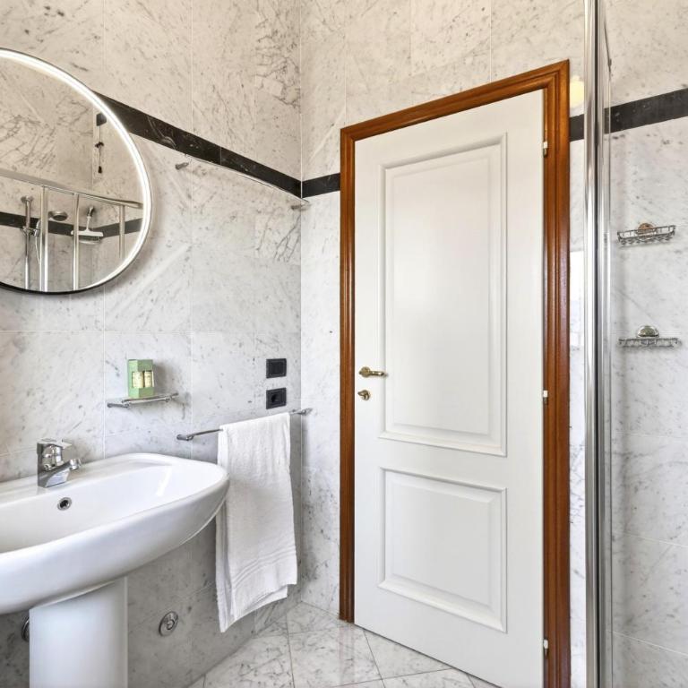 Apartment in Villa Vera Torri del Benaco - Villa con 2 Camere da Letto - 32