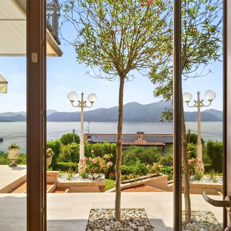 Apartment in Villa Vera Torri del Benaco - Villa con 2 Camere da Letto - 40