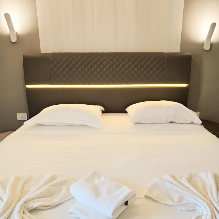 Lungomare Residences - Two-Bedroom Apartment - 3