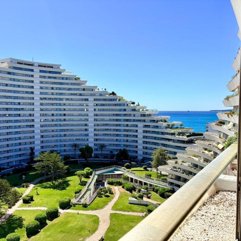 Le Marina 8 - One-Bedroom Apartment - 14