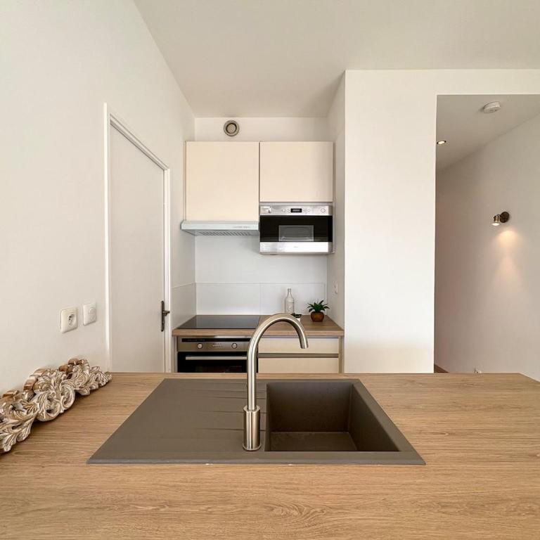 Le Marina 8 - One-Bedroom Apartment - 19