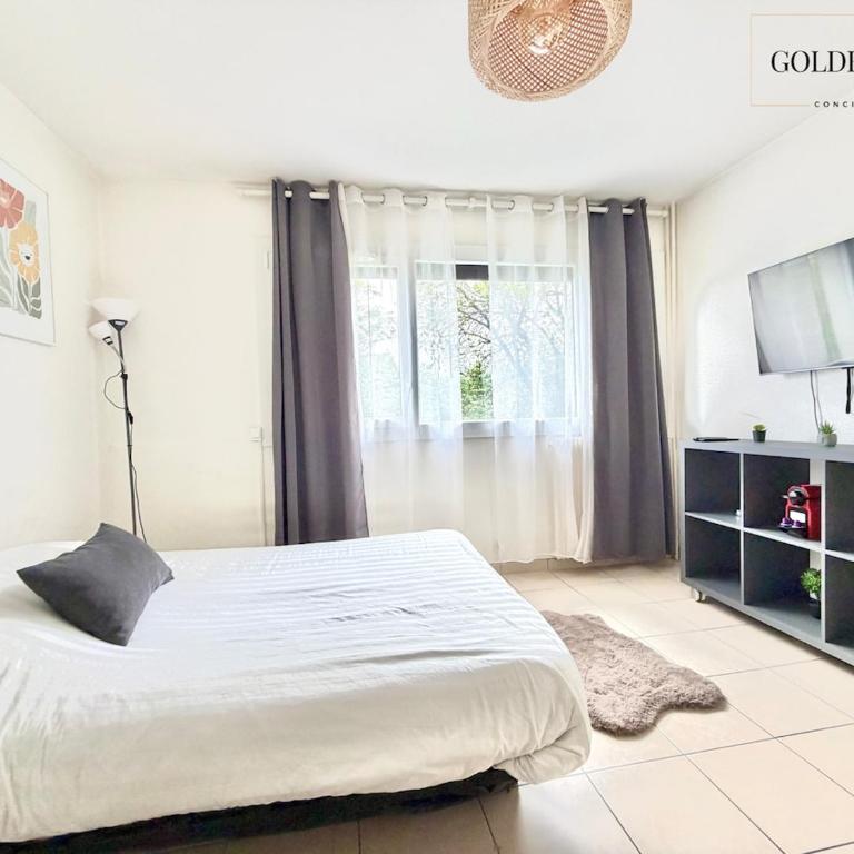 Flowers - Frontalier & Parking Gratuit - Appartement 1 Chambre - 8
