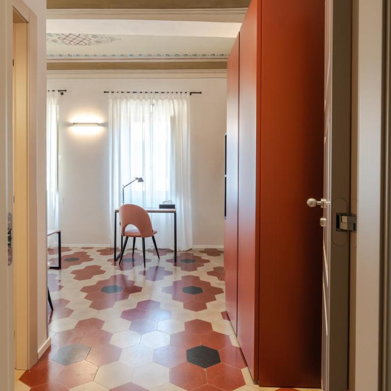 AmiRooms Affittacamere - Camera Matrimoniale/Doppia con Letti Singoli - 19