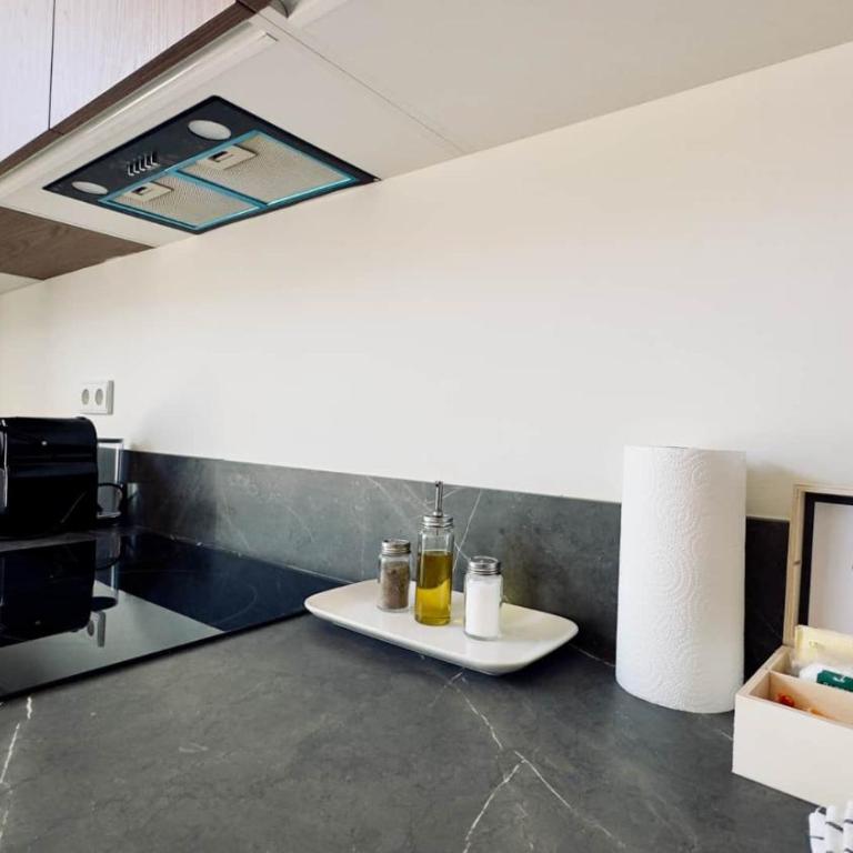 Boutique Room - Plaza Tower - Studio - 13