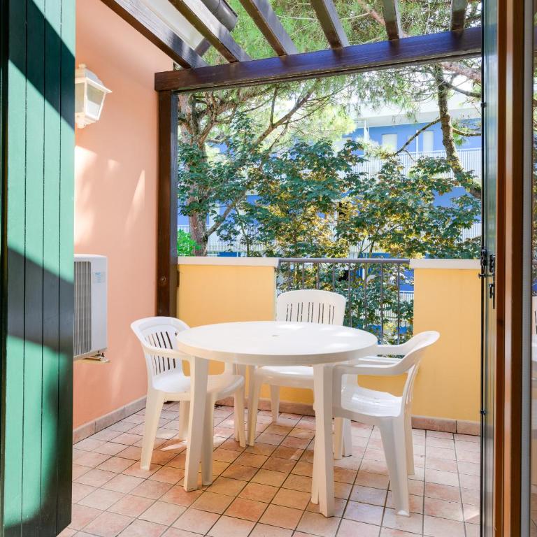 Villaggio CAMPIELLO DEL SOLE - One-Bedroom Standard Apartment - 5