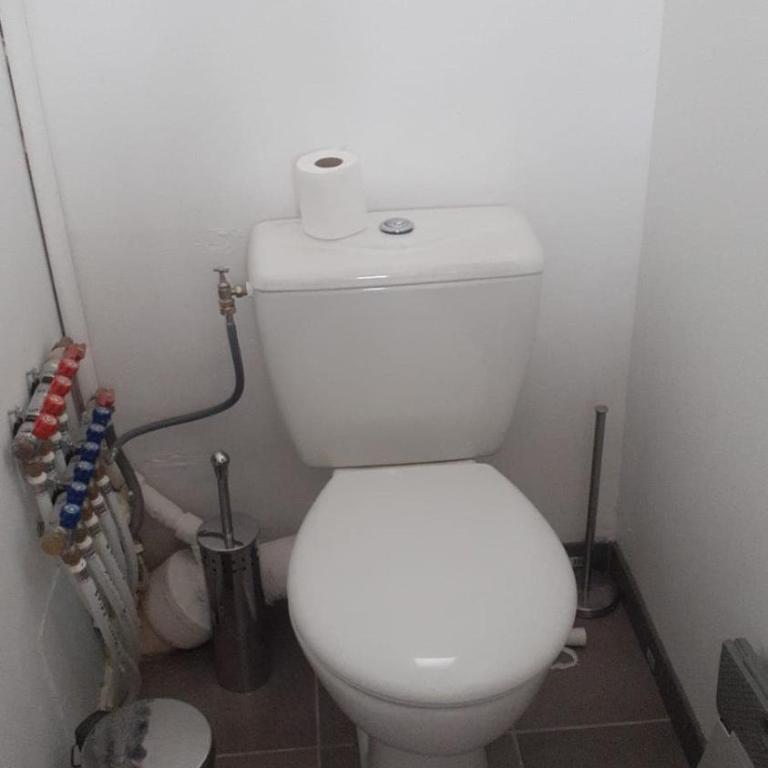 studio entièrement équipé avec balcon et accès jardin - Apartment mit 1 Schlafzimmer - 11