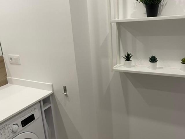 Nuevo estudio lujo mercado central - One-Bedroom Apartment - 2