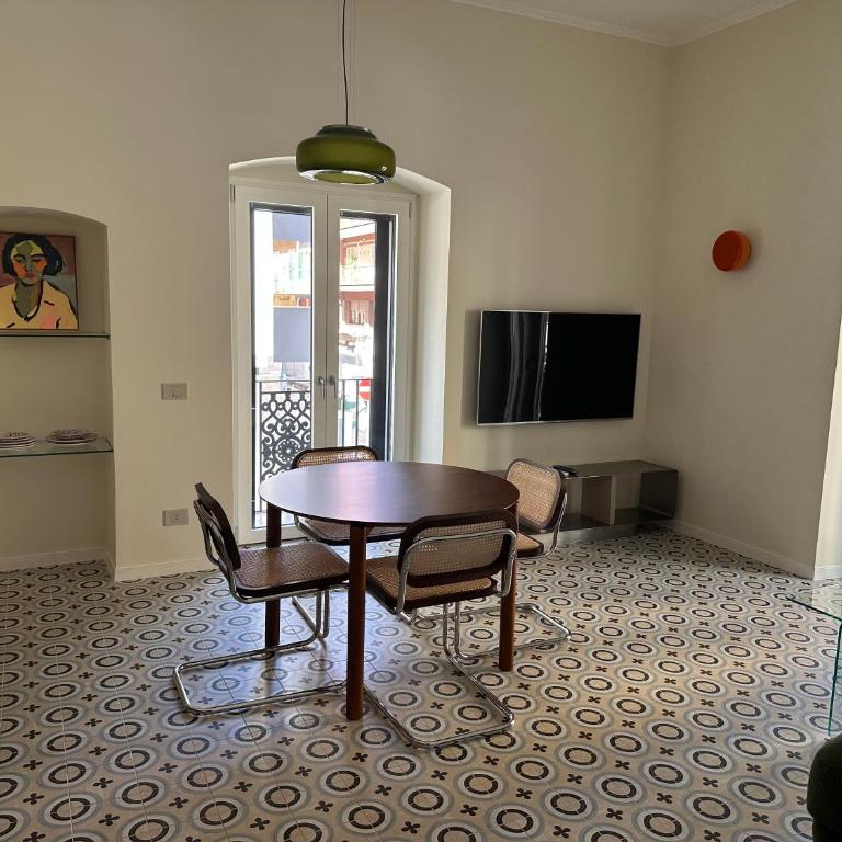 Brand-New 100sqm Central Designer Apartment by Pausa Stays - Appartamento con 2 Camere da Letto e Vista Città - 7