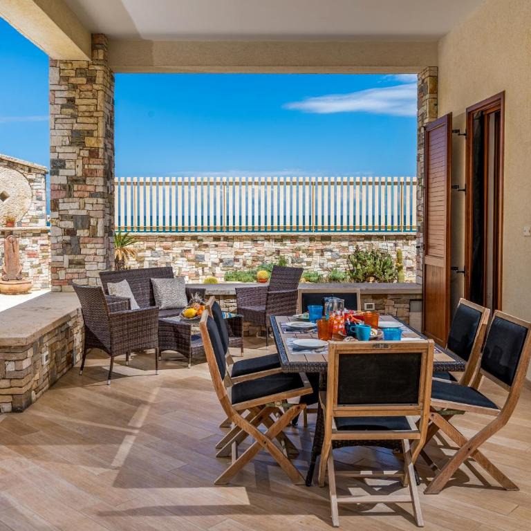 Villa La Battigia con piscina privata, fronte mare - Villa Deluxe - 10
