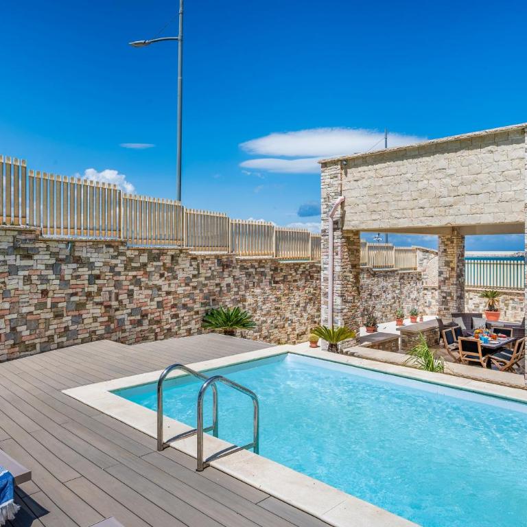 Villa La Battigia con piscina privata, fronte mare - Villa Deluxe - 26
