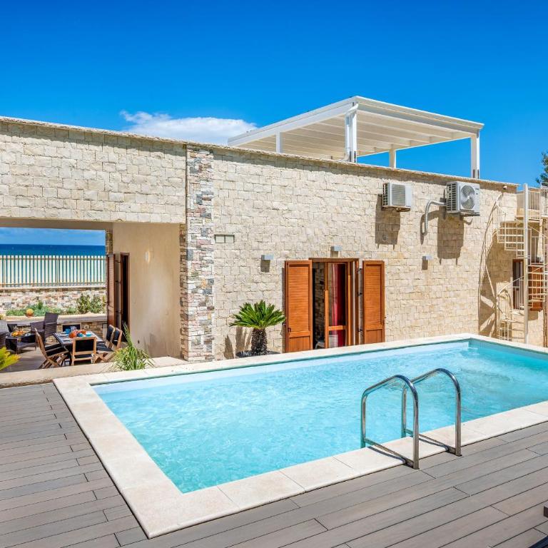 Villa La Battigia con piscina privata, fronte mare - Villa Deluxe - 1