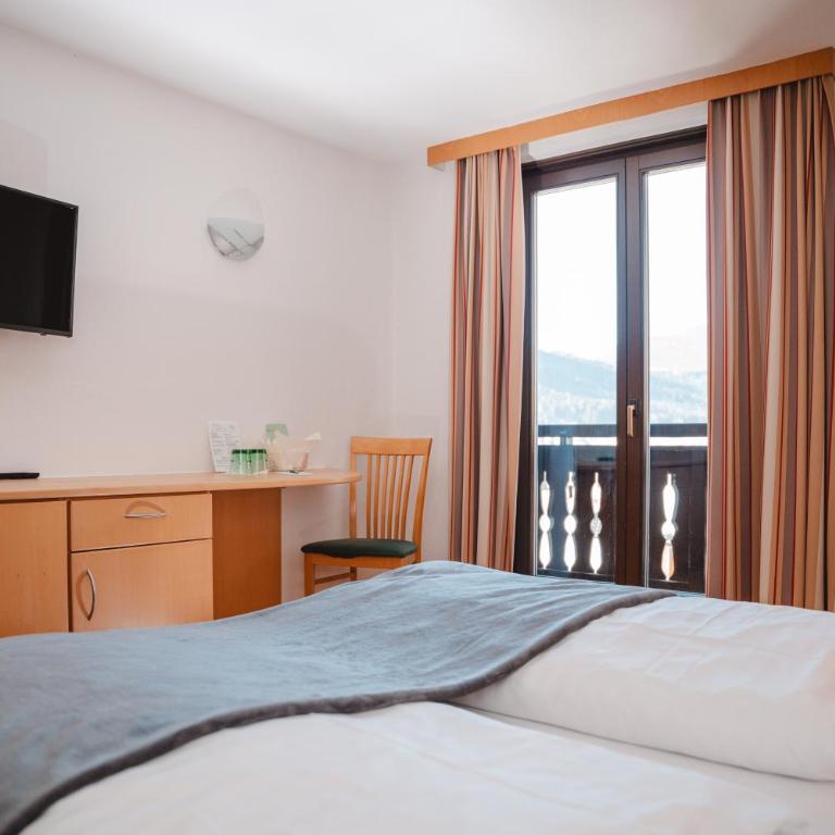 Hotel Lipeter & Bergheimat - Doppelzimmer mit Balkon - 10