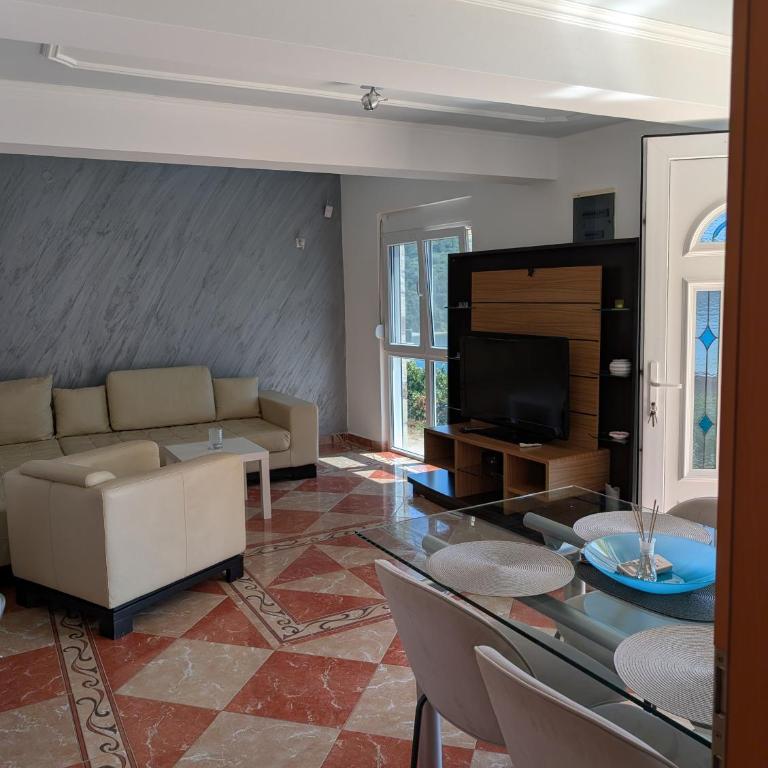 Villa Apartmani Anja - Apartman sa 1 Spavaćom Sobom - 6