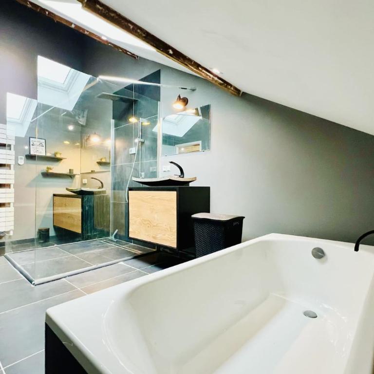 Spacieux moderne calme - Hypercentre Gérardmer - Appartement - 23