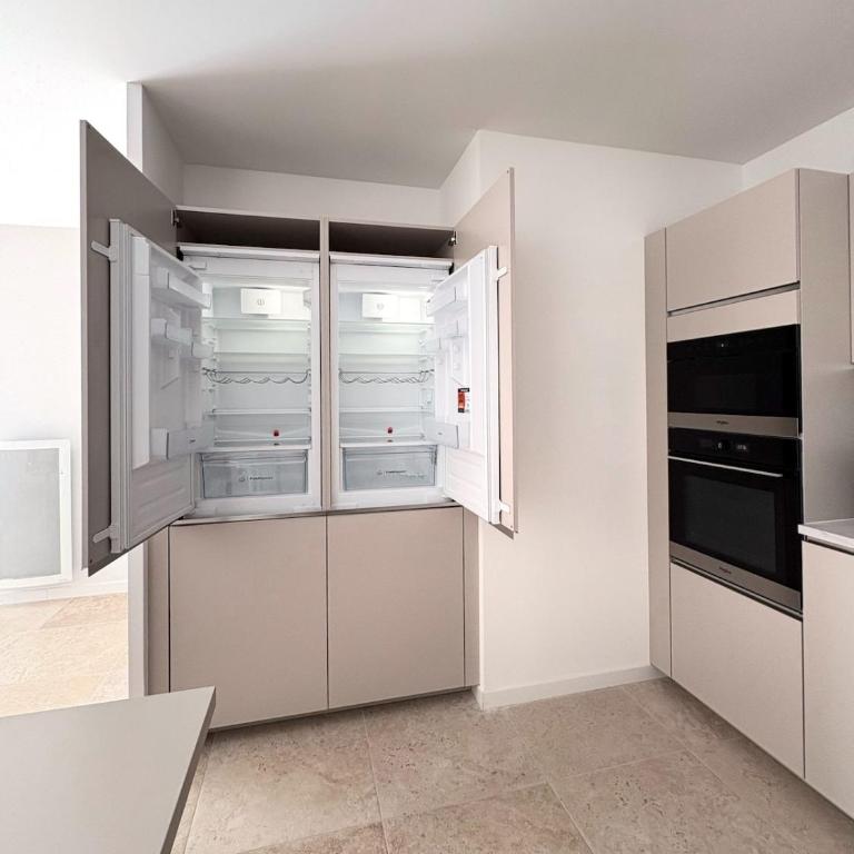 82m2 apartment 6 people terrace air conditioning parking - Two-Bedroom Apartment - 32