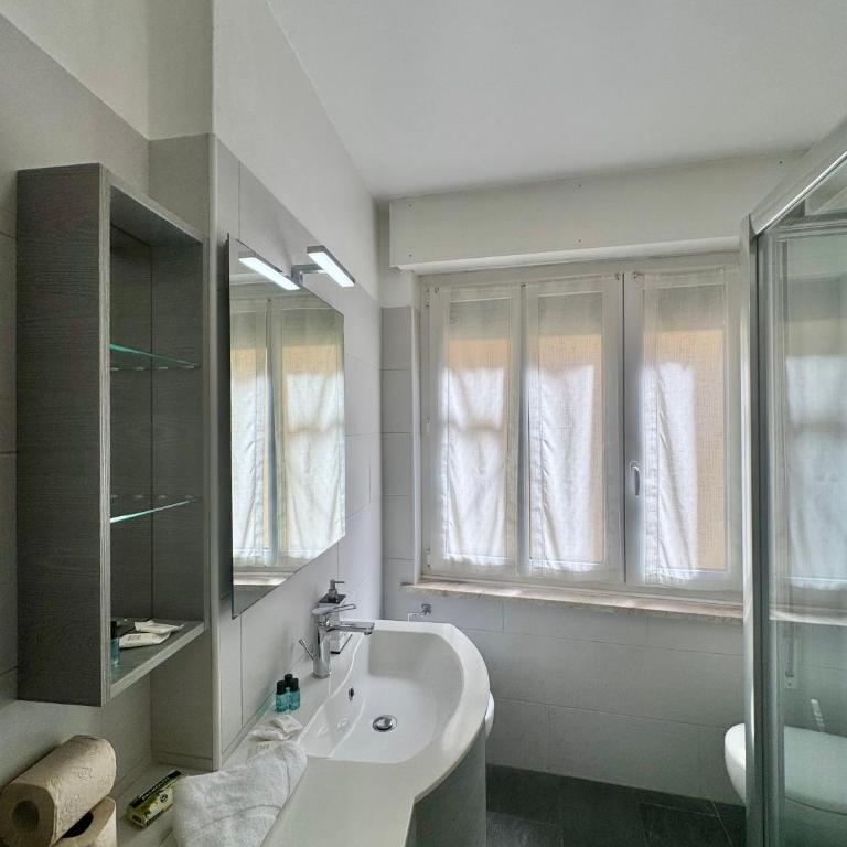 1Dest - Central Sunny Belvedere - Appartamento con 3 Camere da Letto e Vista Montagna - 6