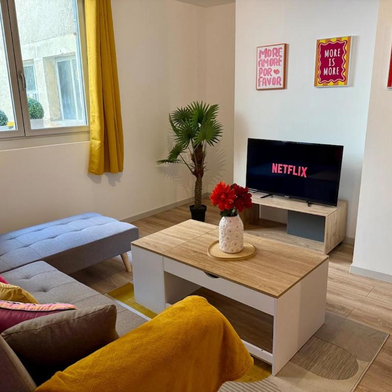 Le Color Pop Wi-Fi Centre ville - Appartement 1 Chambre - 2