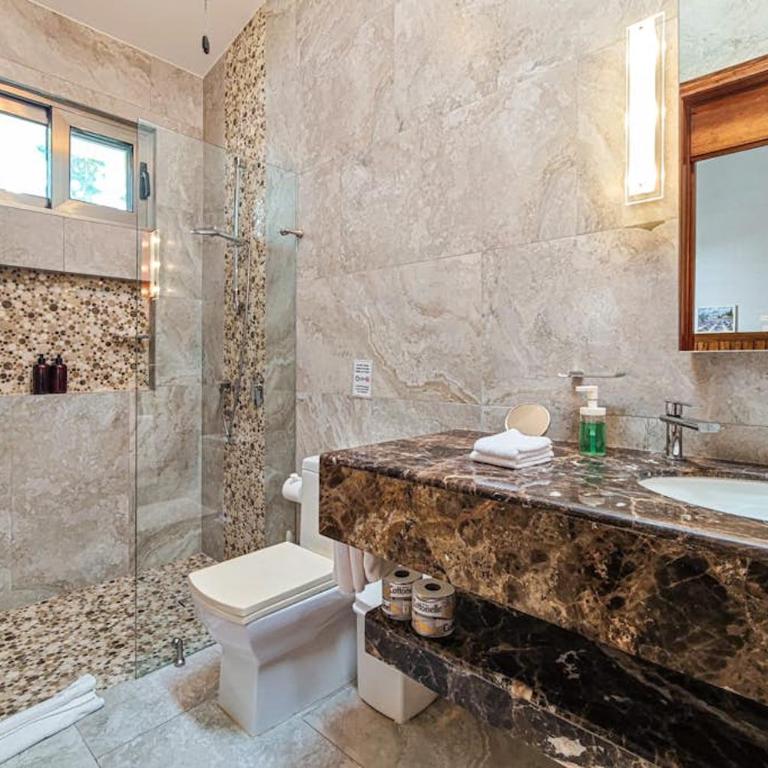 Villa Kibaloma by Andiani Travel - Villa - 18