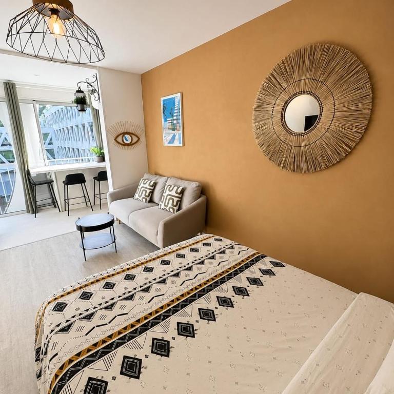 Studio cosy 30 m2 climatisé au centre ville de LGM - Apartment mit 2 Schlafzimmern - 2
