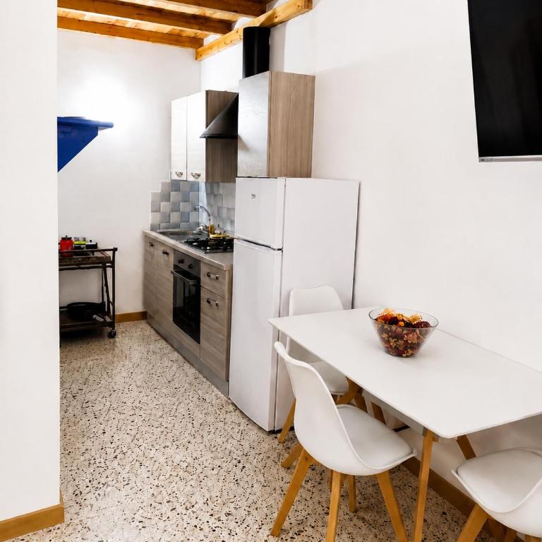 Il Giardino su Lido Burrone - Loft - 9