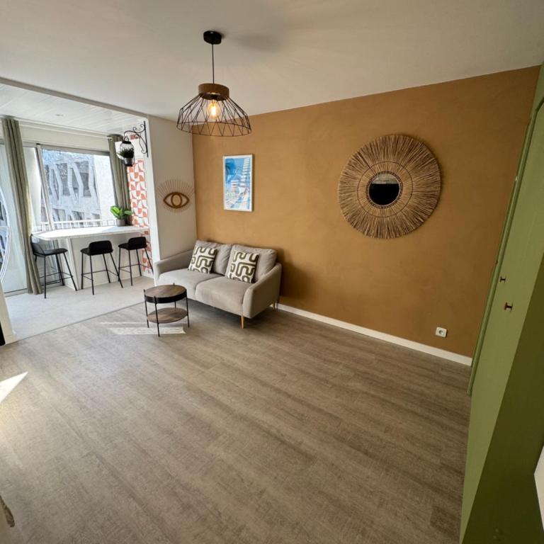 Studio cosy 30 m2 climatisé au centre ville de LGM - Apartment mit 2 Schlafzimmern - 21