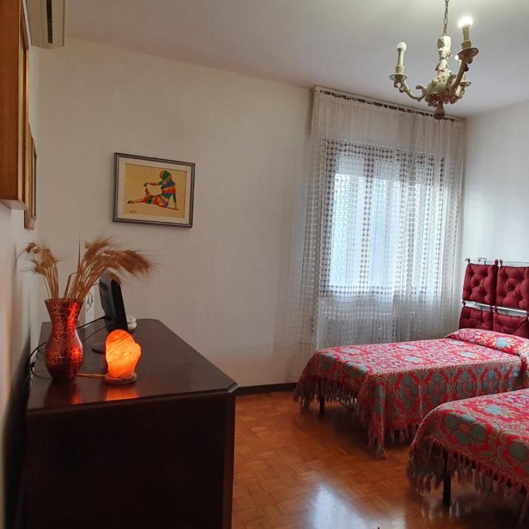 spazi generosi in quartiere tranquillo Padova - Lila - Appartamento con 3 Camere da Letto e con Balcone - 24