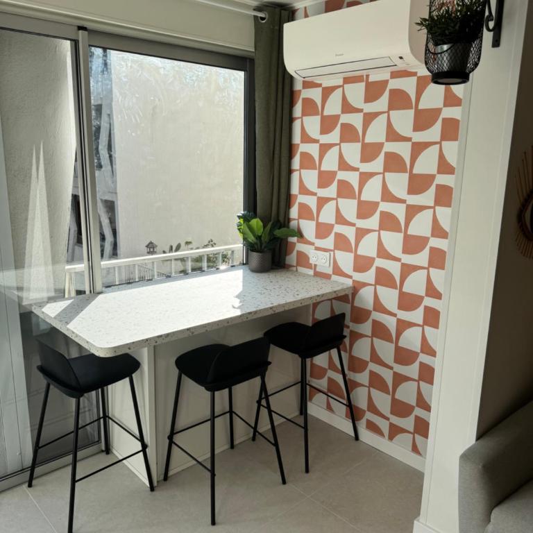 Studio cosy 30 m2 climatisé au centre ville de LGM - Apartment mit 2 Schlafzimmern - 10