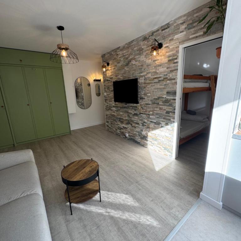 Studio cosy 30 m2 climatisé au centre ville de LGM - Apartment mit 2 Schlafzimmern - 14