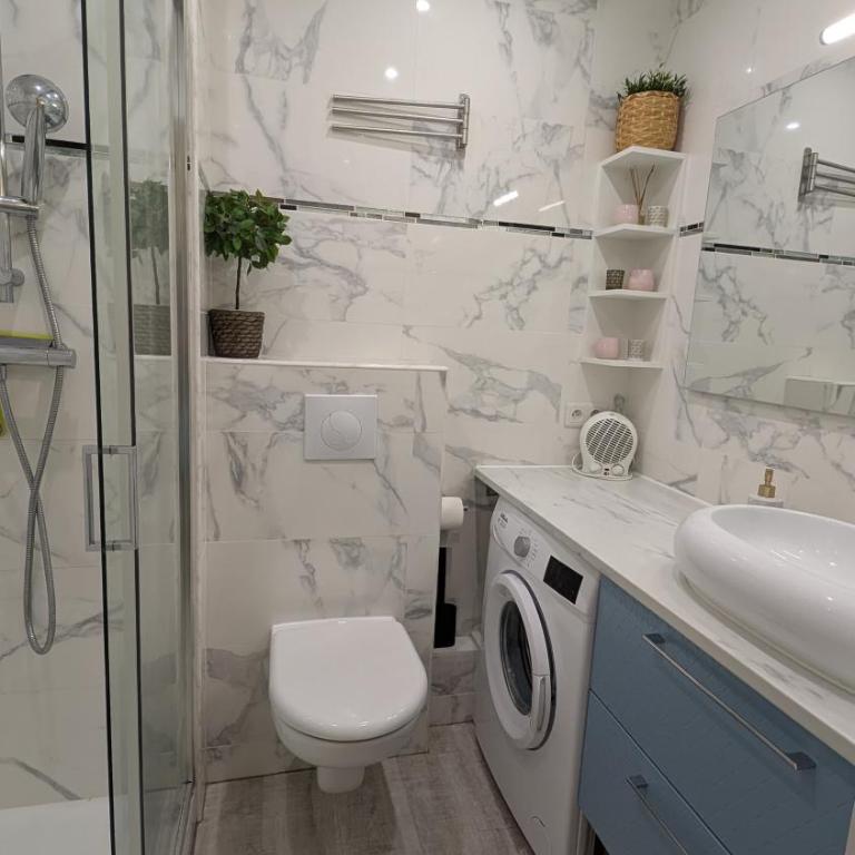 Studio cosy 30 m2 climatisé au centre ville de LGM - Apartment mit 2 Schlafzimmern - 26