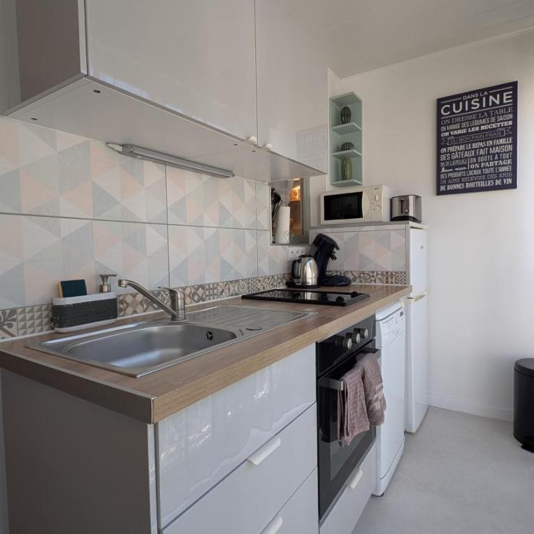 Studio cosy 30 m2 climatisé au centre ville de LGM - Apartment mit 2 Schlafzimmern - 13