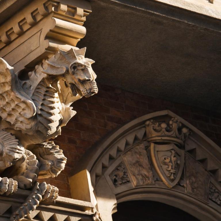 Torino - House of Dragons Historic Palace Apartment, Walk to Centre & Metro 2 min - Appartamento Deluxe con 2 Camere da Letto e Balcone - 27