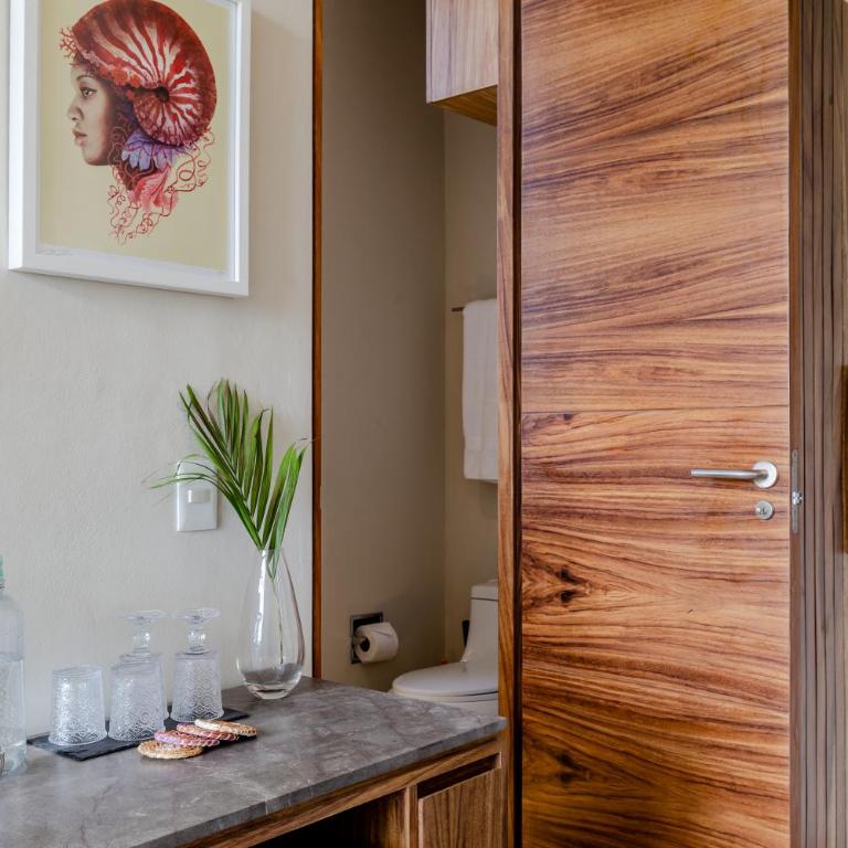 Stunning Park View Suites - King Studio - 15