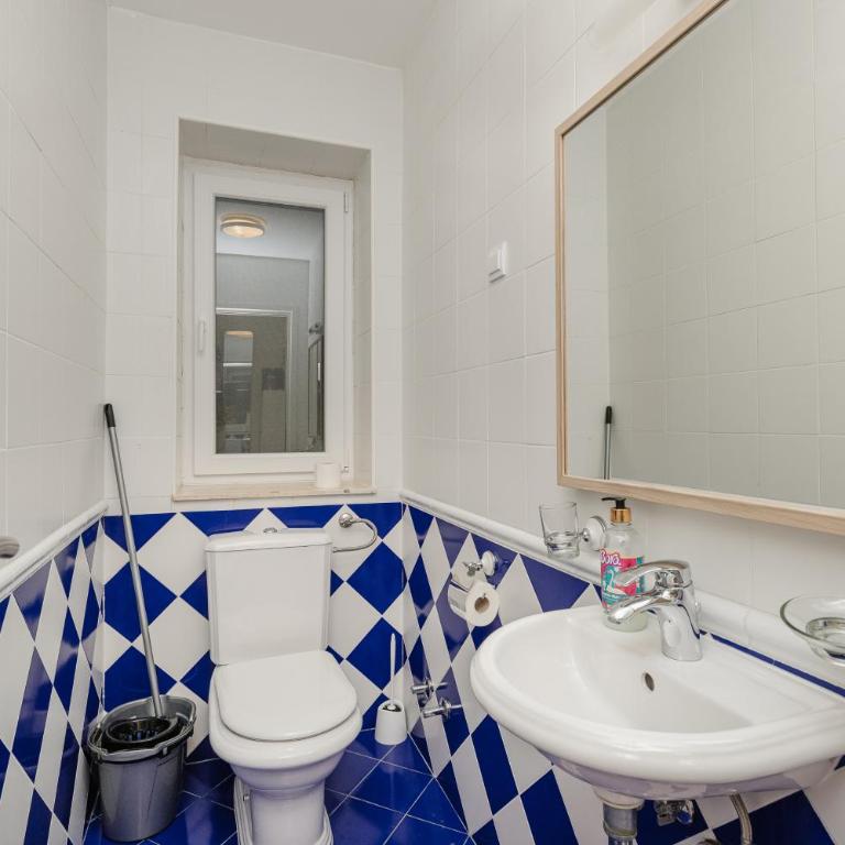 Lavender house with shared pool - Villa - 45