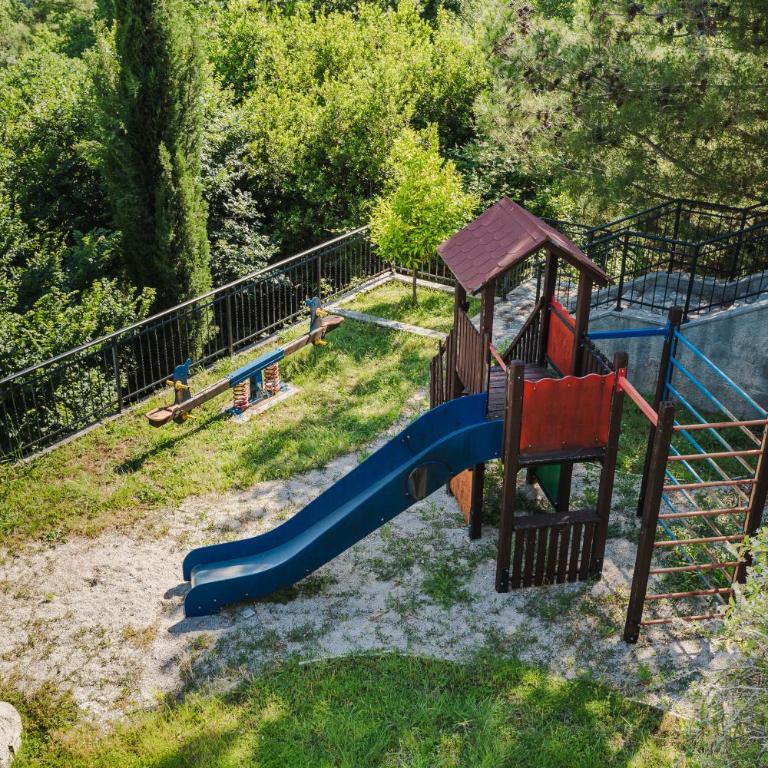 Lavender house with shared pool - Villa - 73
