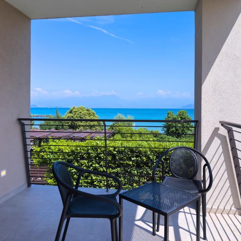 Nettuno Residence Hotel - Suite con Terrazza e Vista Lago - Edificio Separato - 14