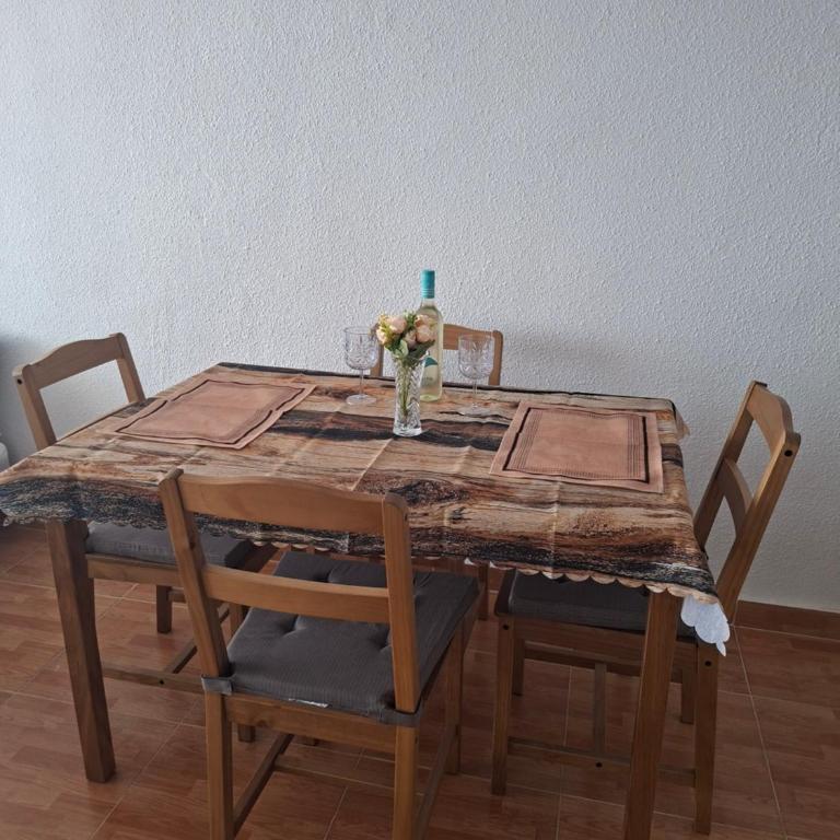 El Mirador - One-Bedroom Apartment - 36