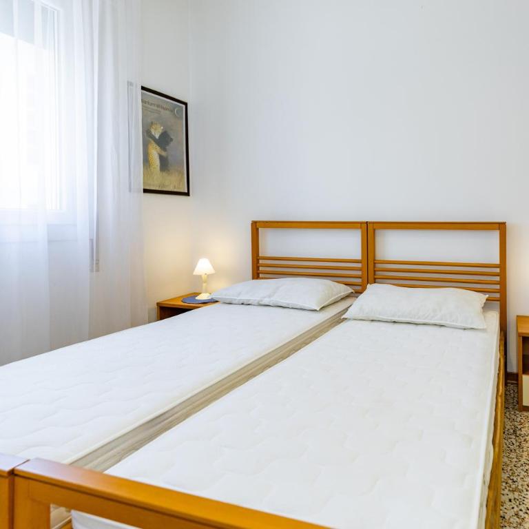 Jesolo Lido Free Parking - 4 Guests - Near Beach - app 1 - Appartamento con 2 Camere da Letto - 17