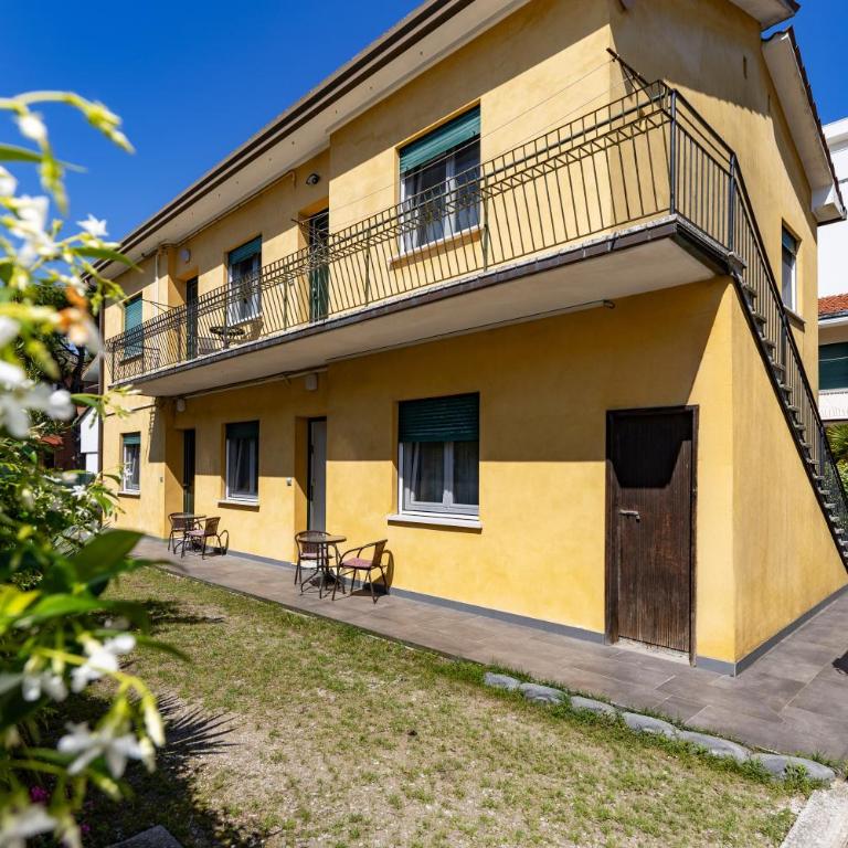 Jesolo Lido Free Parking - 4 Guests - Near Beach - app 1 - Appartamento con 2 Camere da Letto - 1
