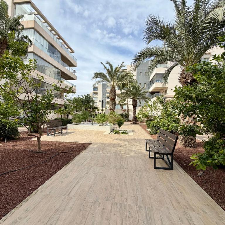 Beautiful Apartment Green Hills - Three-Bedroom Apartment - 21
