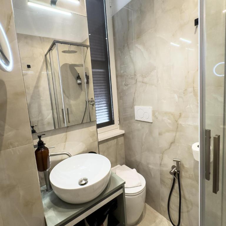 ETERNA RESIDENCE - Vatican Rooms Doria - Camera Matrimoniale con Bagno Privato - 18