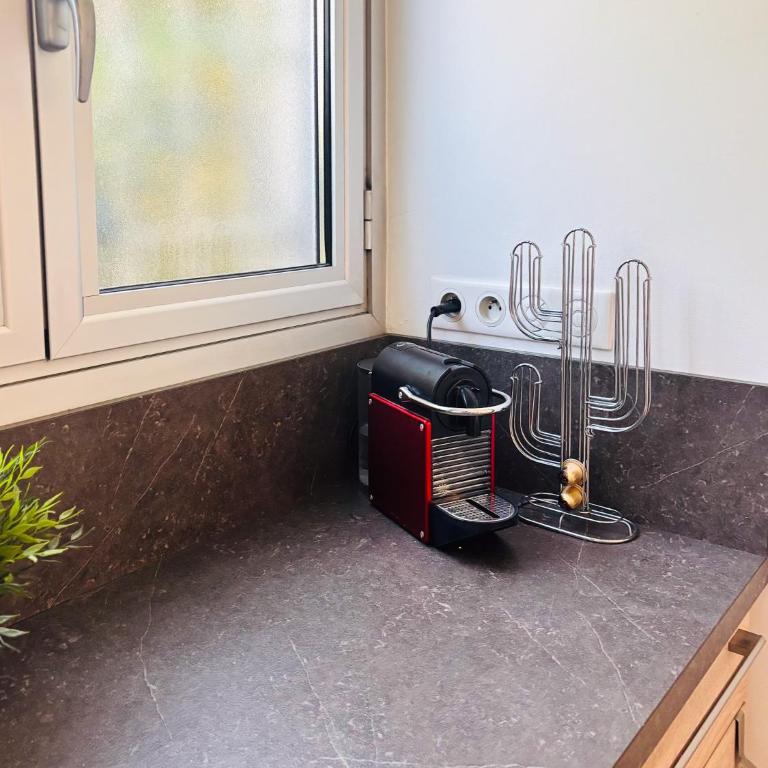 T2 with parking, Air-conditioned, 10 min from the beaches of Cannes - Appartement 1 Chambre - 25