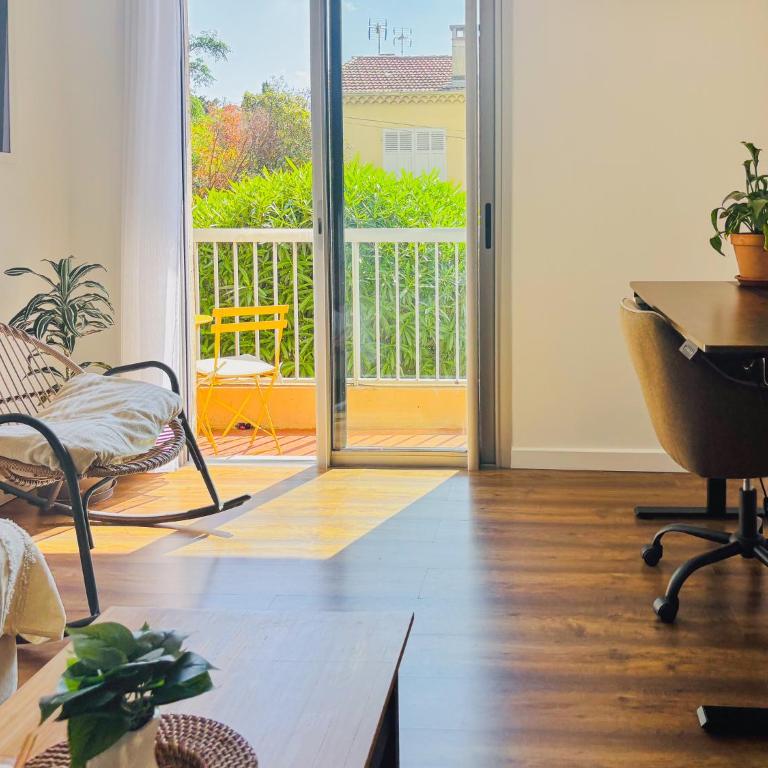 T2 with parking, Air-conditioned, 10 min from the beaches of Cannes - Appartement 1 Chambre - 32