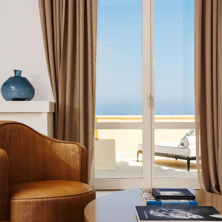 Palazzo M Capri - Suite Deluxe con Vasca Idromassaggio - 6