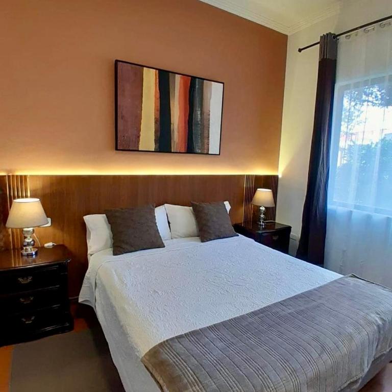Hospedaje en Quito Norte, Apartamento & Suite independientes - Apartamento de 3 dormitorios - 8