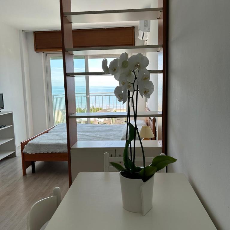 Mono International 24 - One-Bedroom Apartment - 3