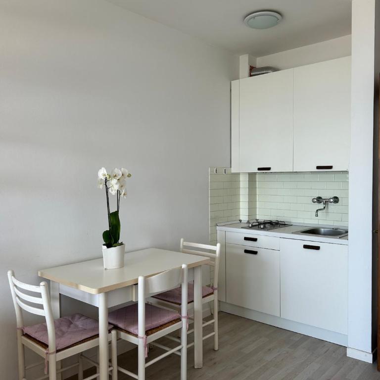 Mono International 24 - One-Bedroom Apartment - 6