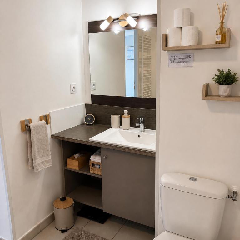 Appartement 1 chambre avec piscine - One-Bedroom Apartment - 10