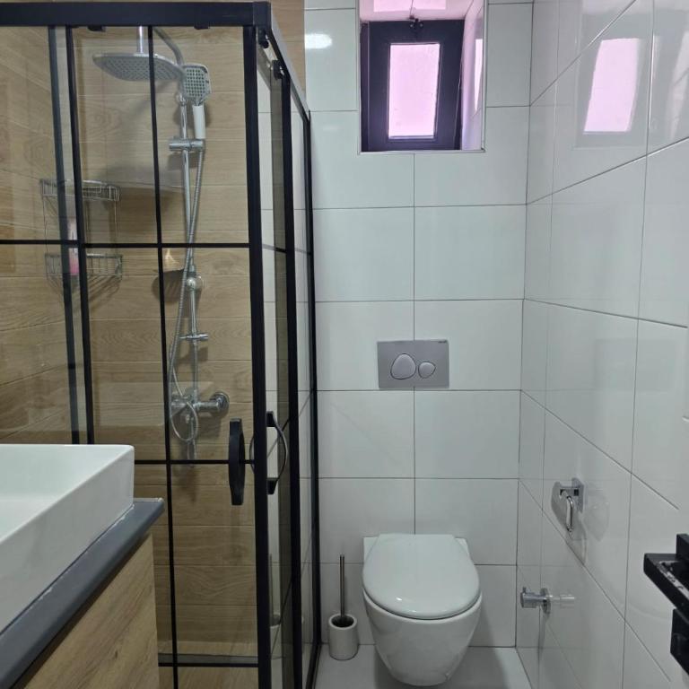 Tivat Hill Suites - One-Bedroom Apartment - 8